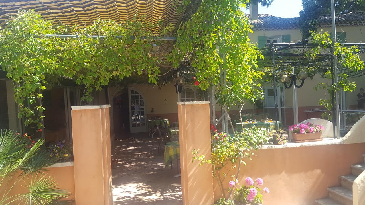 Le Chêne Vert Bollène Exterior foto